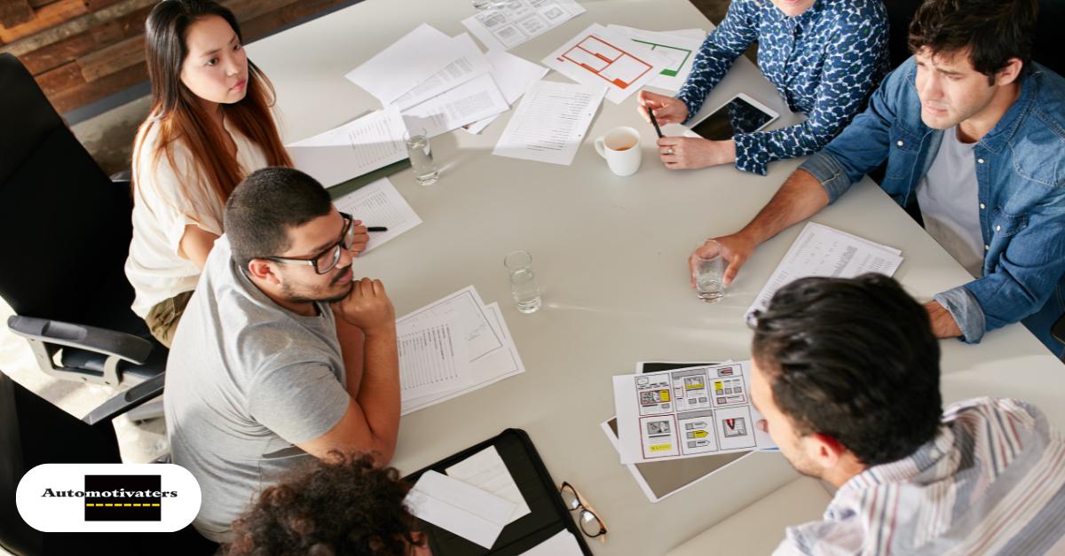 A service manager leading a team meeting